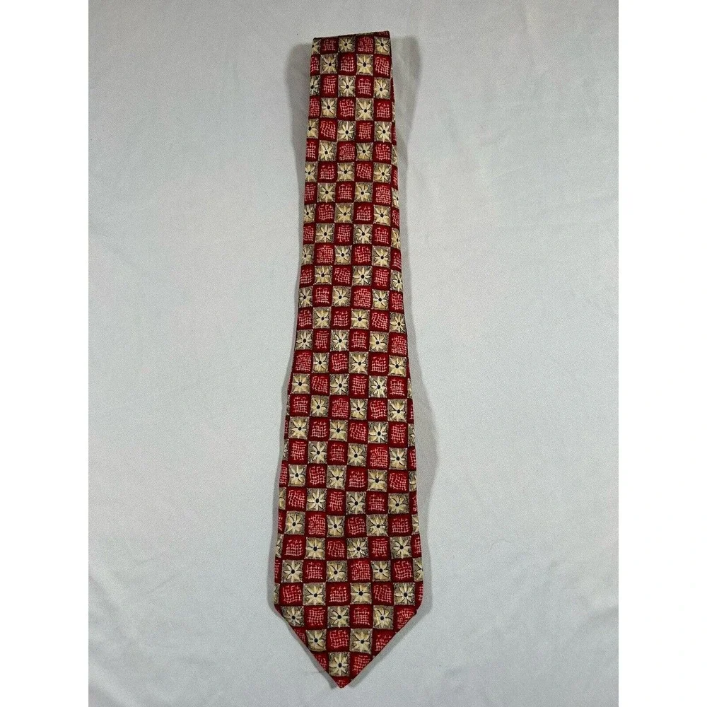 Vintage Robert Talbott Studio Geometric Daisy 100%Silk Tie Hand Sewn Made In USA